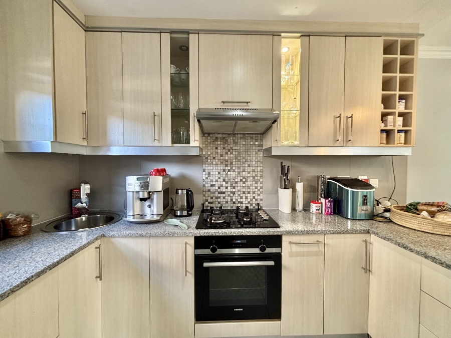 4 Bedroom Property for Sale in Parklands North Western Cape